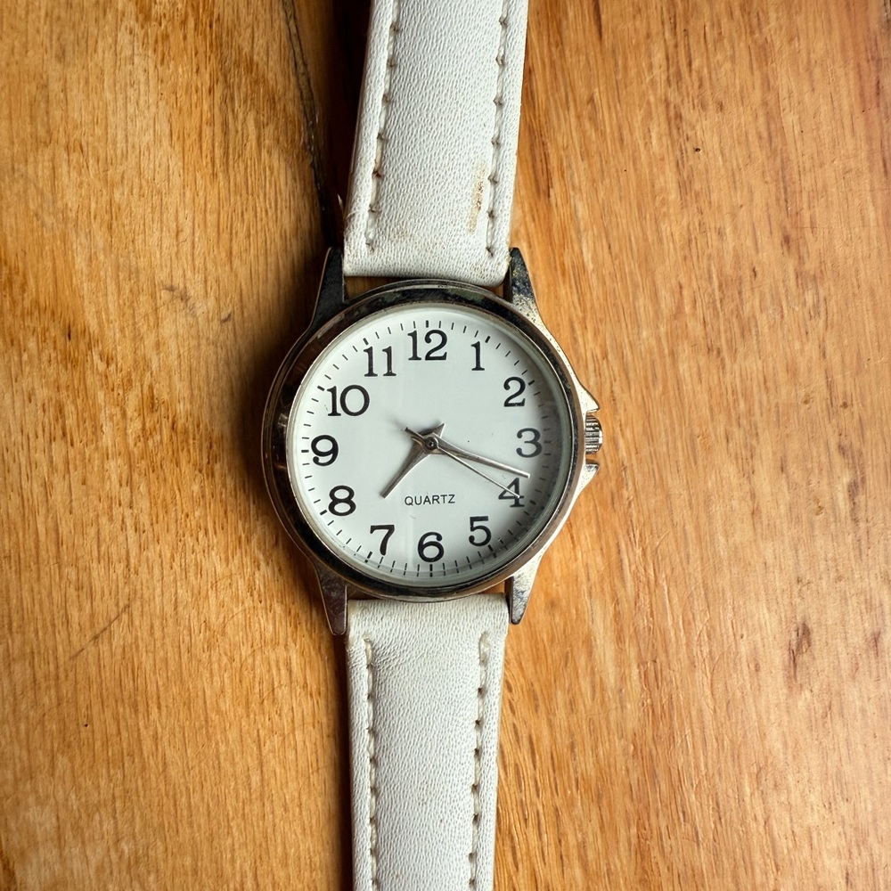 White Quartz Watch with Leather Strap